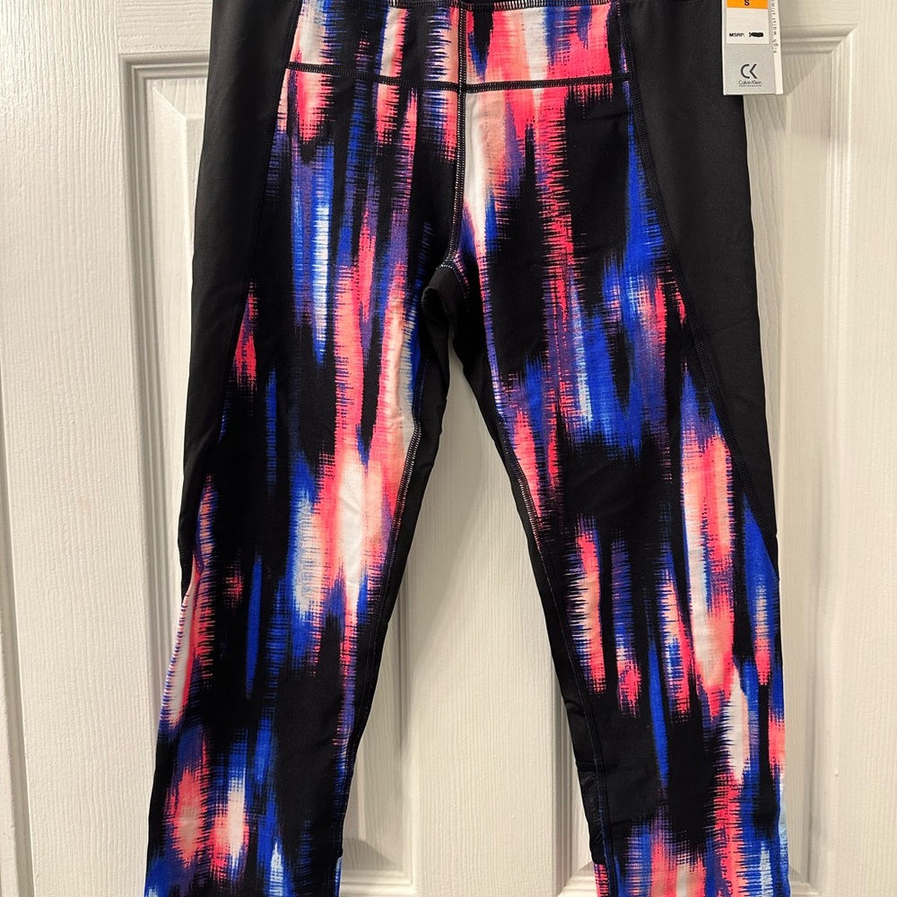 Calvin Klein Performance 3/4 length Active Leggings - Black, Pink & Blue, size S